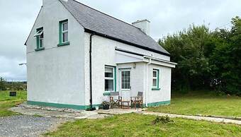 Traditional 3-bed Cottage sea Mountain Views