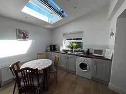 3br-sea View-fireplace-garden-free Parking