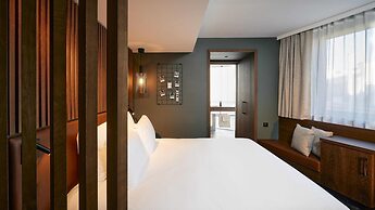Le Bellune Paris Hotel & Spa