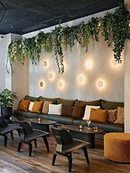 Le Bellune Paris Hotel & Spa
