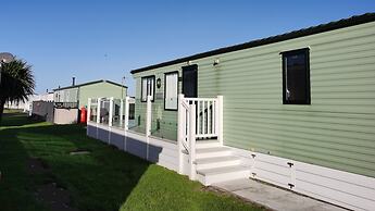 Sea and Mountain View Sunbeach Holiday Snowdonia
