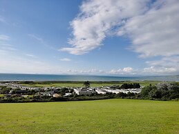 Sea and Mountain View Sunbeach Holiday Snowdonia