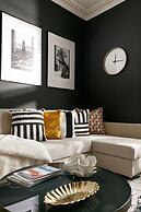 Luxe Experience - Premium Central House