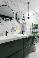 Luxe Experience - Premium Central House