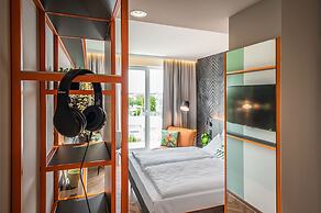 LOGINN Hotel Berlin Airport