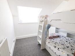 4A Victoria Place
