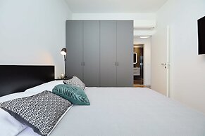 Hedera Estate, Hedera A15