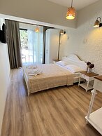 Serez Otel Alaçatı by La Mira