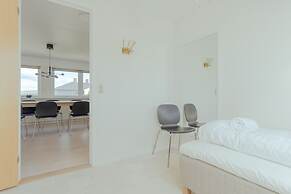 Large Penthouse Apt - Downtown - Marina