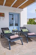 SantoRossa Luxury Villas