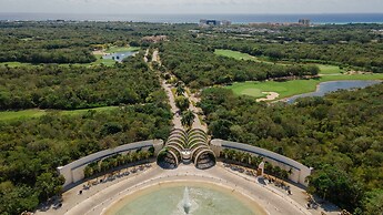 Lumina at The Village Luxury Residences in Corasol