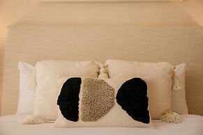 Lumina at The Village Luxury Residences in Corasol