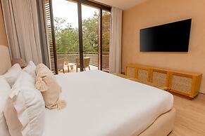 Lumina at The Village Luxury Residences in Corasol