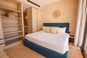 Lumina at The Village Luxury Residences in Corasol