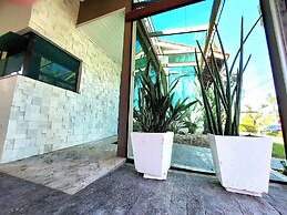 Casa Estrela Rubi - Jurerê Internacional