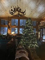 Boulder Bear Motor Lodge