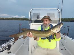 Boulder Bear Motor Lodge