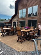 Boulder Bear Motor Lodge