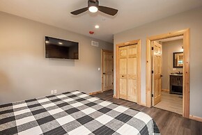 Hilltop Hideaway by Taylor Made Deep Creek