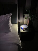 12 The Residence Hotel