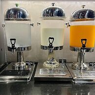 12 The Residence Hotel