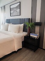 12 The Residence Hotel