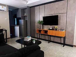 12 The Residence Hotel