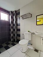 KT's Homestay-Manhattan Ipoh w Waterpark