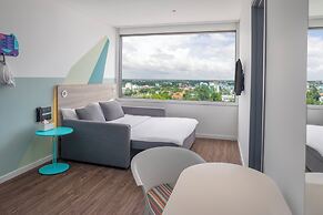Tru by Hilton Hau Giang City Centre
