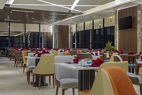 Peninsula Hotel Danang