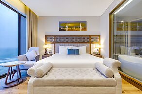 Peninsula Hotel Danang