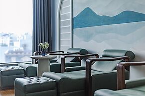 Peninsula Hotel Danang