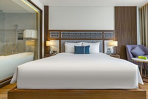 Peninsula Hotel Danang