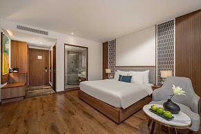 Peninsula Hotel Danang