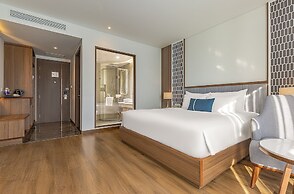 Peninsula Hotel Danang