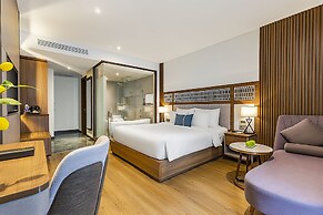 Peninsula Hotel Danang