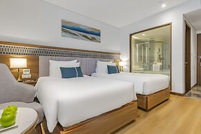 Peninsula Hotel Danang