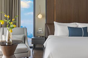 Peninsula Hotel Danang