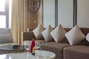 Peninsula Hotel Danang