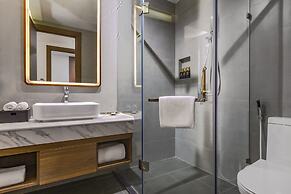 Peninsula Hotel Danang