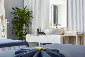 Peninsula Hotel Danang