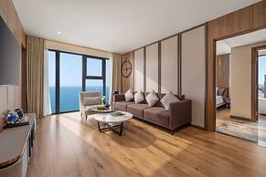 Peninsula Hotel Danang