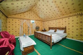 The Captain Desert Camp