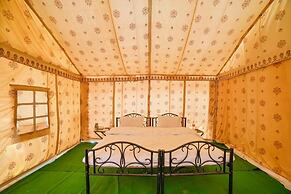 The Captain Desert Camp