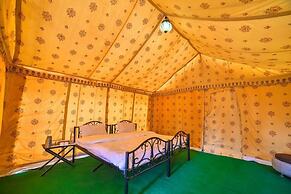 The Captain Desert Camp