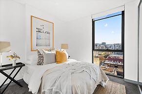 Wollongong CBD Ocean View Apartment