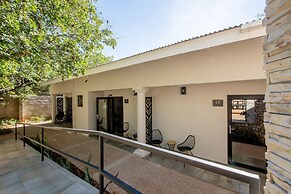 Nkosi Guest Lodge