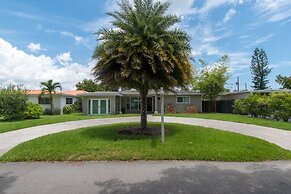 Private Pool 3BR New Modern Furniture
