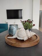 Brand new 3-bed Apartment