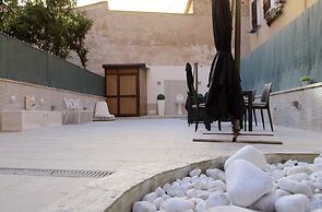 Roman Holiday Colosseo